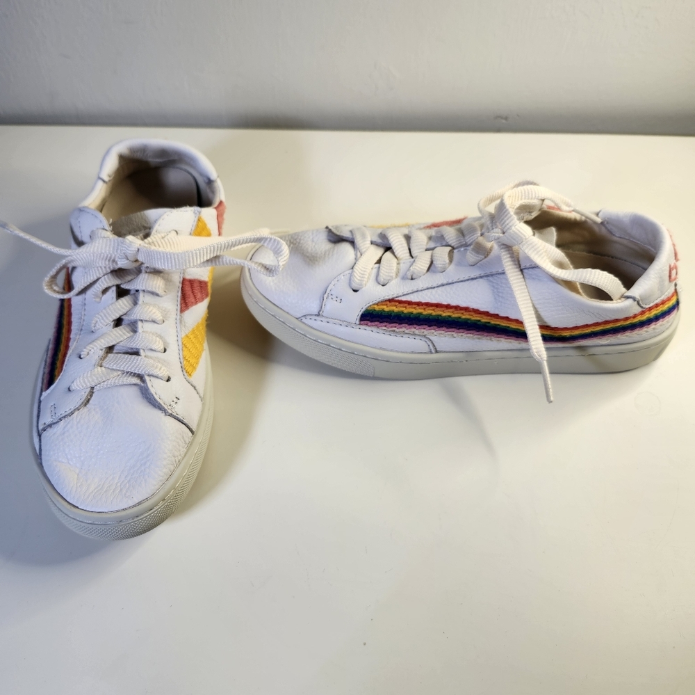 Saludos White Leather, Colorful Embroidered Good Vibes Sneakers Size 6.5M